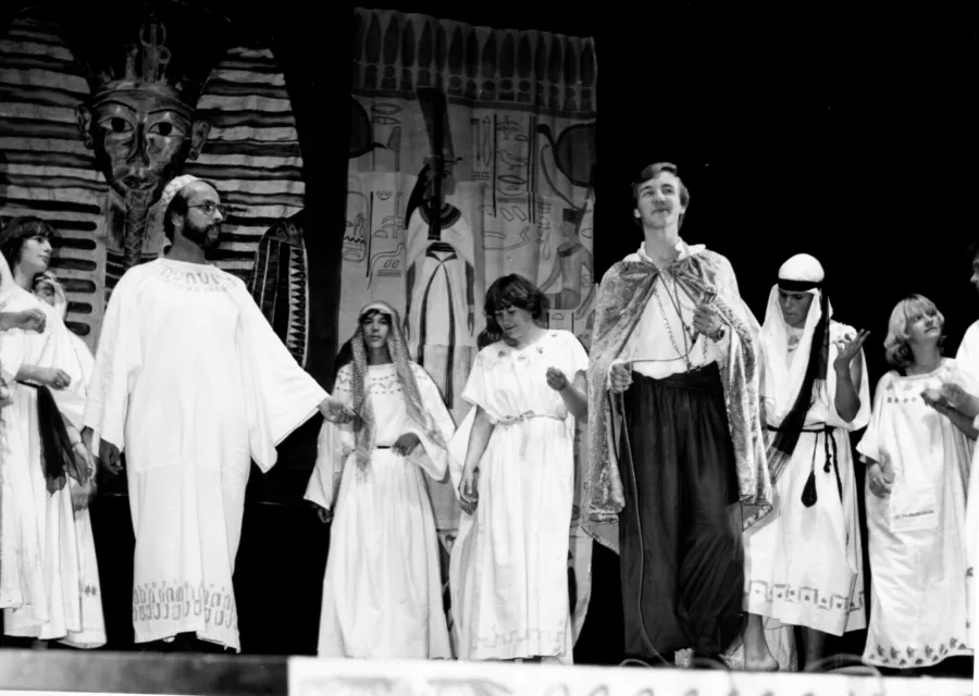 Joseph and the Amazing Technicolor Dreamcoat