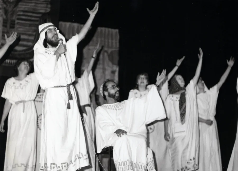 Joseph and the Amazing Technicolor Dreamcoat