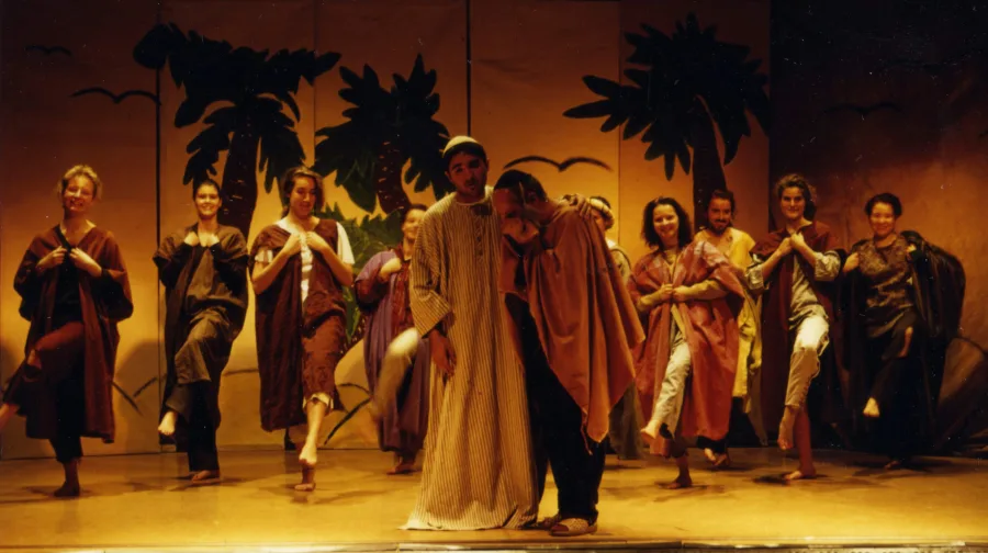 Joseph and the Amazing Technicolor Dreamcoat