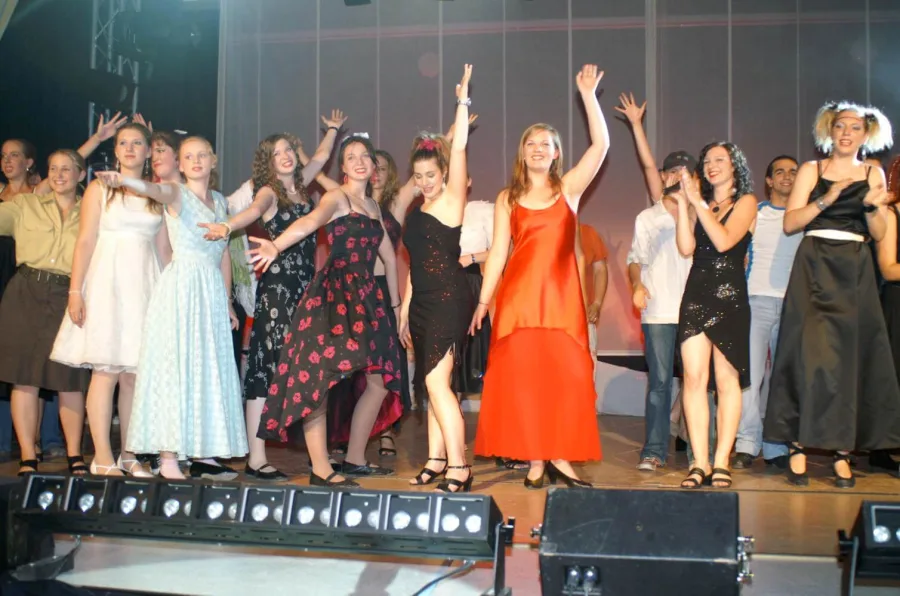 Footloose