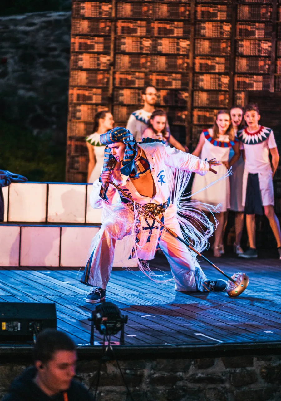 Joseph and the Amazing Technicolor Dreamcoat