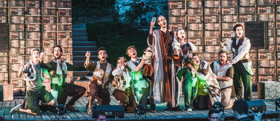 Joseph and the Amazing Technicolor Dreamcoat