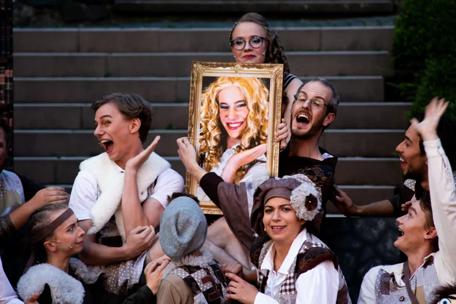 Joseph and the Amazing Technicolor Dreamcoat